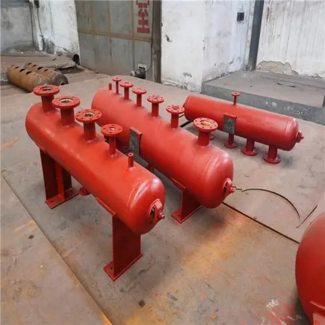 江陵分集水器安装高度